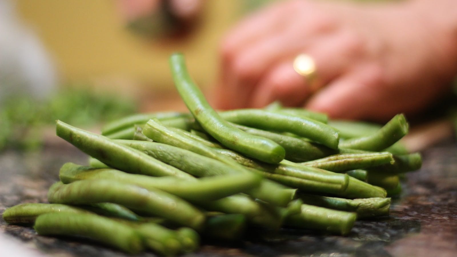 Can Chickens Eat Canned Green Beans?